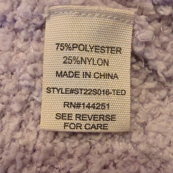 Jessica Simpson Women's Lavender Button-Up Sweater Set. Size Small. - Picture 9 of 10